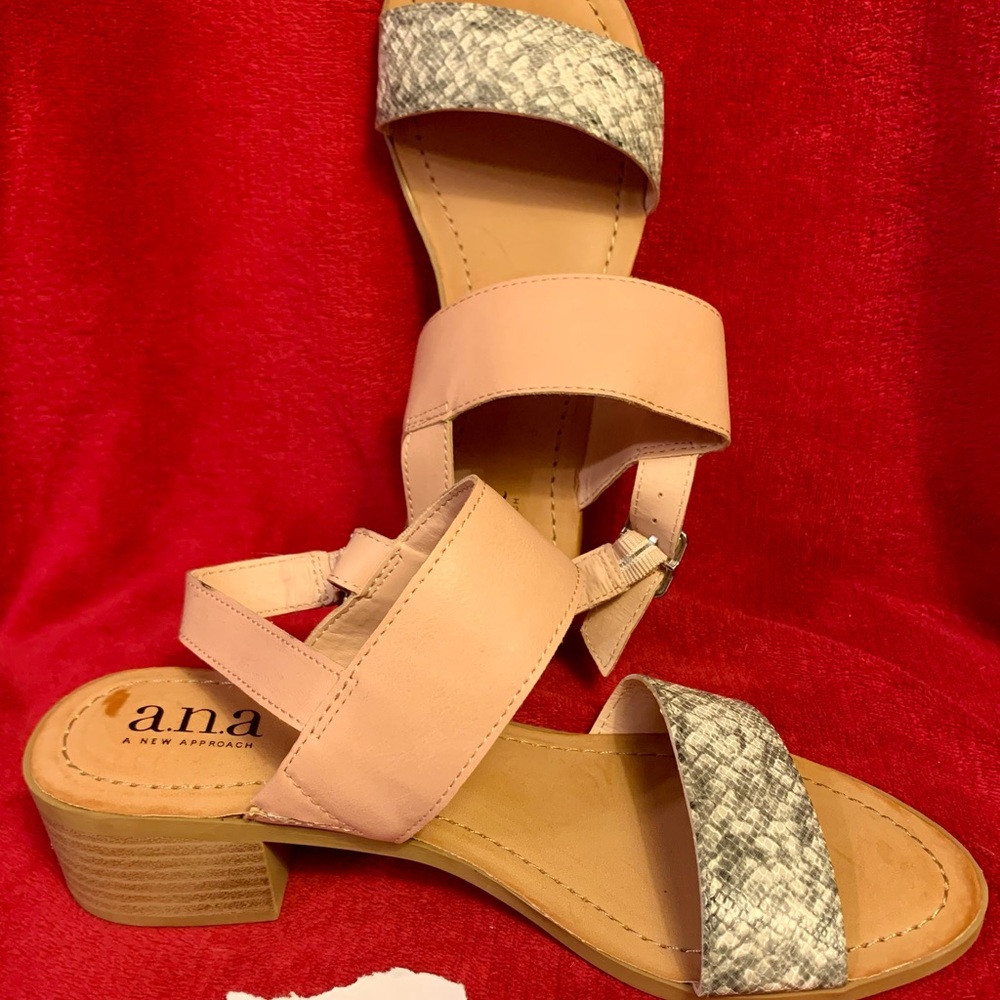 Ana womens sandals sz 6 tan animal print snakeskin